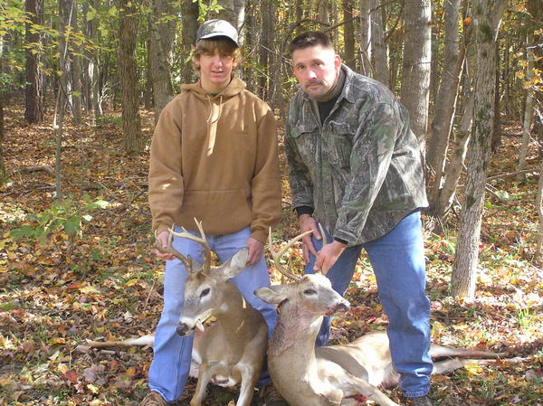 1 1/2 year old 9 point basket rack had to take down. Had been hit by a car and coulld hardly walk.